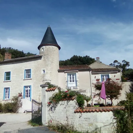 Bed & Breakfast Manoir Le Cristal 